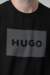 Sueter Negro Hugo estampado negro en internet