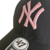 Boné New York Yankees II Preto e Rosa na internet