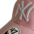 Boné New York Yankees II Rosa e Branco na internet