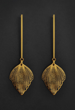 Feathers Pendulum earrings