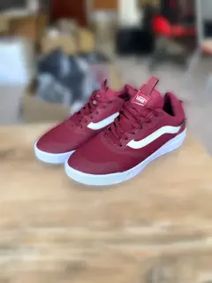 VANS ULTRARANGE BORDO PREMIUM