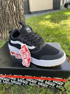 VANS ULTRARANGE NEGRAS