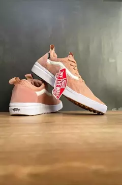 VANS ULTRARANGE ROSAS