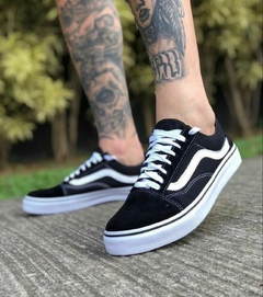 VANS URBANA