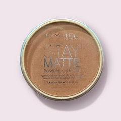 Polvo compacto Stay Matte Rimmel