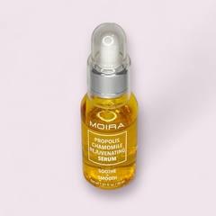 Propolis Chamomile Rejuvenating Serum de Moira 30ML