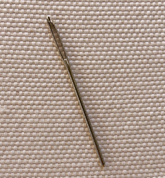 CROSS STICH EMBROIDERY NEEDLE