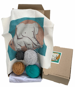 ELEPHANT EMBROIDERY KIT | 30x30 CM