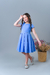 Vestido infantil casual na cor azul com manga curta, babado franzido no decote com bordado manual e saia com pregas - comprar online