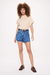 Short Jeans Mom com Tachas - comprar online