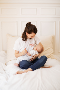 Remera de lactancia: compro horas de sueño - tienda online