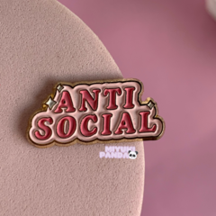 Pin Anti Social - comprar online