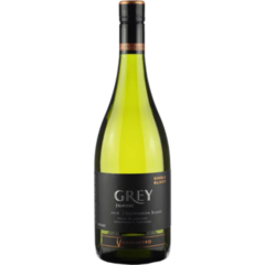 Garrafas de vinho Ventisquero Grey Sauvignon Blanc 750ml com rótulo elegante