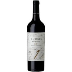 Garrafa de vinho Anubis Red Blend 750ml com rótulo elegante e design sofisticado.