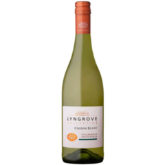 Garrafa de Vinho Lyngrove Collection Chenin Blanc 750ml com rótulo em destaque.