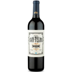 Garrafa de Vinho San Telmo Malbec 750ml com rótulo elegante.