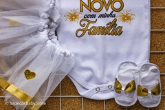 Kit Mesversário Temático Com Body Saia de Tule e Laço Meu Primeiro ano novo em Familia na internet