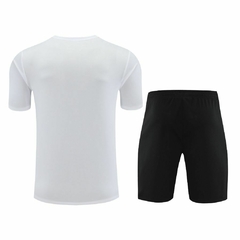 Imagem do Kit de Treino PSG Camisa e Bermuda 23/24 Branco e Preto - Nike