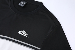 Conjunto Nike Camisa e Bermuda - Preto e Branco