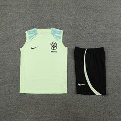 Kit de Treino Brasil Verde Claro Regata e Bermuda - Nike - comprar online