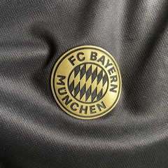 Camisa Bayern de Munique II 21/22 - Preta e Dourada na internet