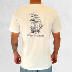 T-shirt White Boat na internet