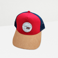 Gorra trucker con parche sublimado - comprar online