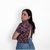 Blusa estampada corta