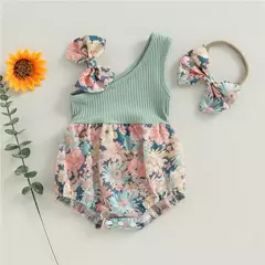 Body infantil floral e laço decorativo na internet