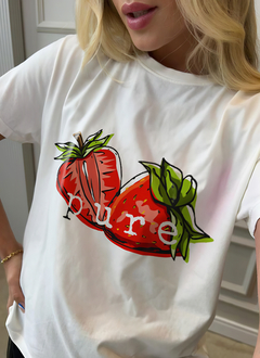 Remera Frutillas pure