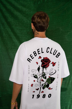 Remera Rebel Club