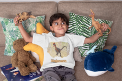 Camiseta infantil Dilophosaurus na internet