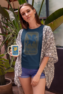 Camiseta feminina estampa Blue Light - comprar online