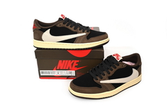 AIR JORDAN 1 LOW x TRAVIS SCOTT "MOCHA" na internet