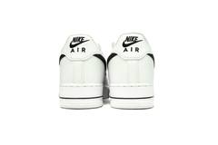 AIR FORCE 1 20TH ANNIVERSARY "WHITE AND BLACK" na internet