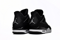 AIR JORDAN 4 "BLACK CANVA" na internet