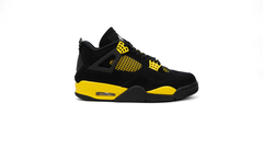 AIR JORDAN 4 "YELLOW THUNDER" na internet