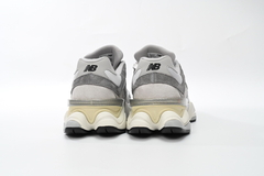 NEW BALANCE 9060 "RAIN CLOUD" na internet