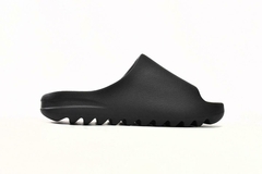 Imagem do YEEZY SLIDE "ONYX"