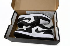 Imagem do AIR JORDAN 1 LOW "PANDA"