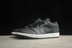 AIR JORDAN 1 LOW "BLACK ELEPHANT" na internet