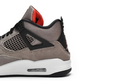 AIR JORDAN 4 "TAUPE HAZE MOCHA"