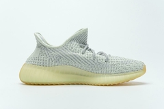 YEEZY 350V2 "YESHAYA REFLECTIVE" na internet