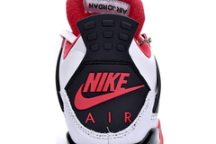 AIR JORDAN 4 "FIRE RED" - comprar online