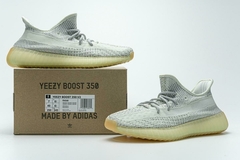 YEEZY 350V2 "YESHAYA REFLECTIVE" - comprar online