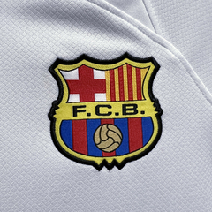 Camiseta Barcelona Away 23/24 Versão Torcedor - comprar online