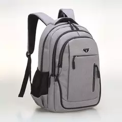 Mochila USB para Laptop de Hombre - 18 Pulgadas - tienda online