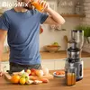 Juicer de Pressão Fria Biolomix com Abertura de 78mm, Motor Potente de 200W