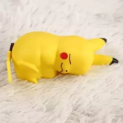 Lámpara Nocturna Pikachu de MINISO - comprar online