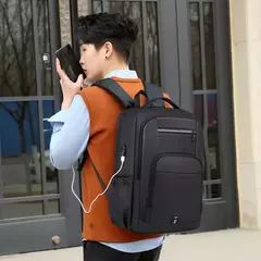 Mochila para Hombre de Gran Capacidad